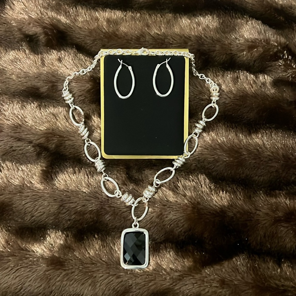 Necklace and Earring Set